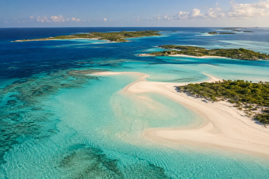 Bahamian sandbars surrounded by clear turquoise water